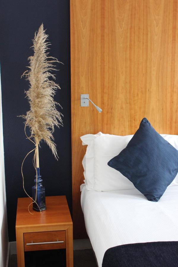 Hotel Au Bon Coin Du Lac Mimizan-Plage Екстериор снимка
