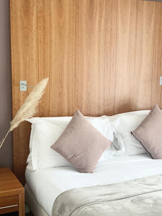 Hotel Au Bon Coin Du Lac Mimizan-Plage Екстериор снимка